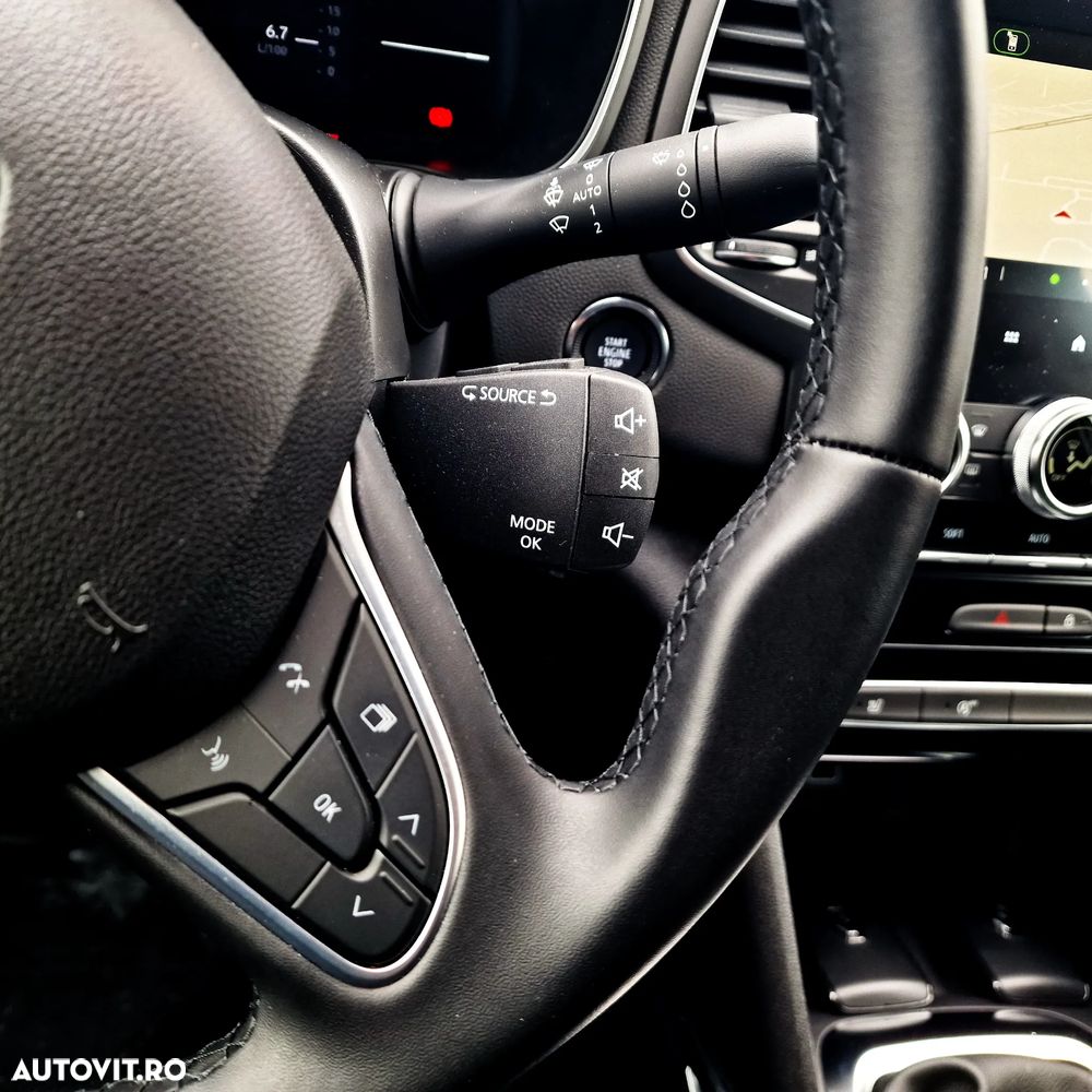 Renault Megane TCe 140 GPF Intens - 17