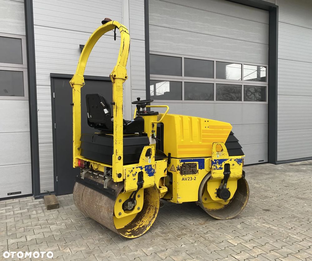 Ammann AV23-2 Walec drogowy - 9