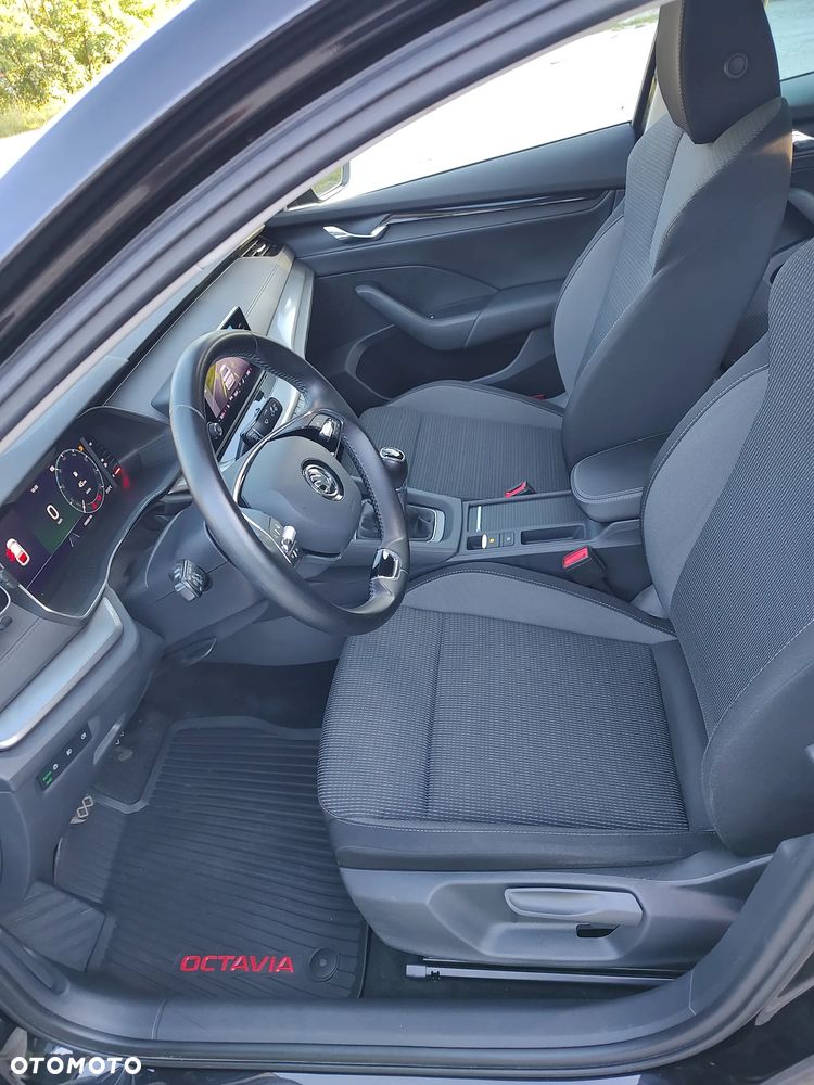 Skoda Octavia 1.5 TSI ACT Ambition - 10