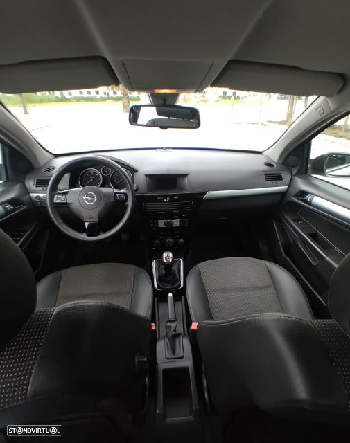 Opel Astra 1.7 CDTI Cosmo - 15