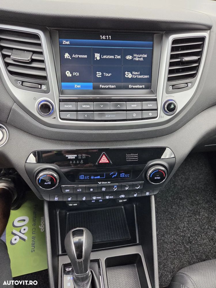 Hyundai Tucson 2.0 CRDI 4WD Automatik Premium - 7