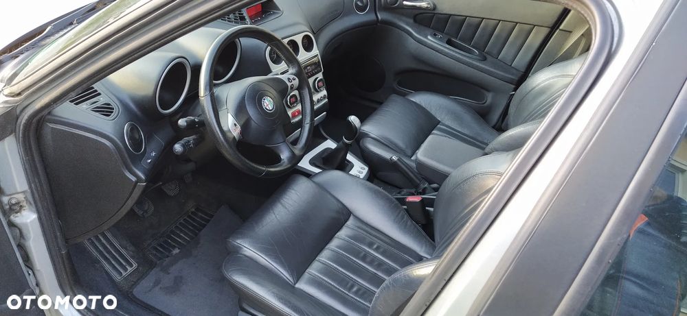 Alfa Romeo 156 2.0 JTS Distinctive - 7