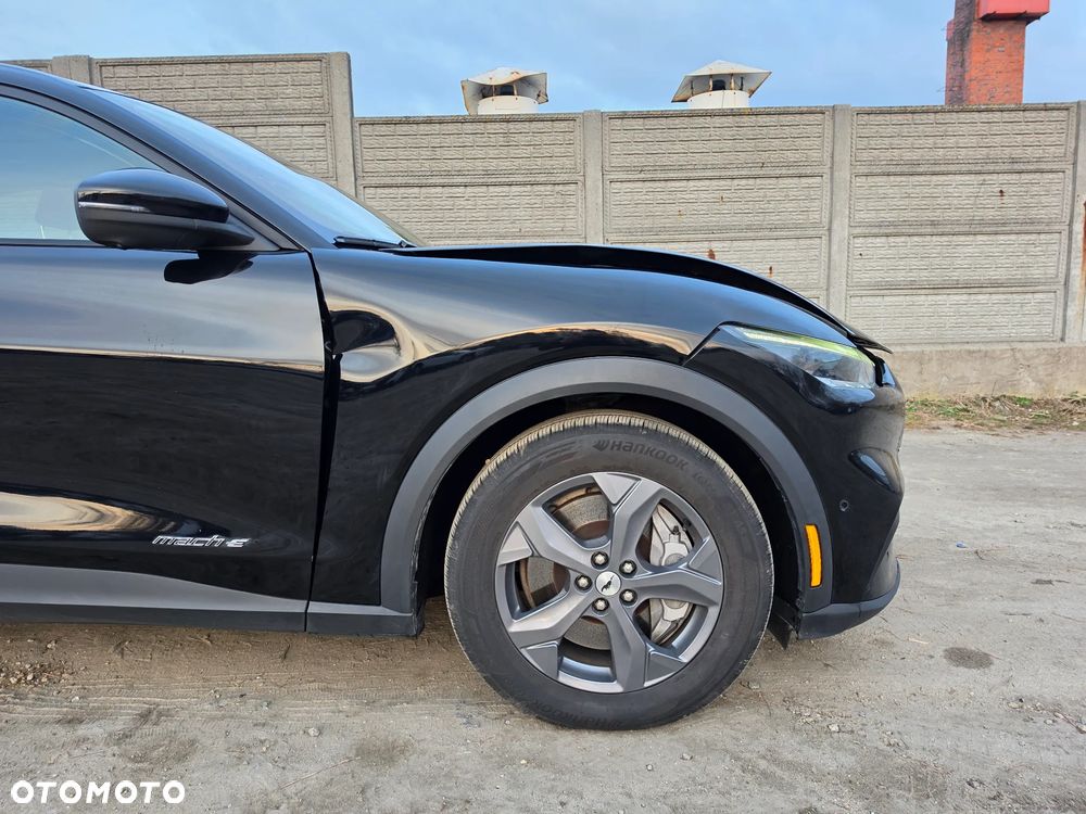 Ford Mustang Mach-E - 28