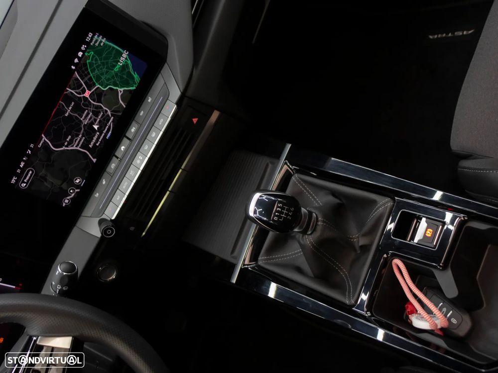 Opel Astra Sports Tourer 1.2 T GS - 30