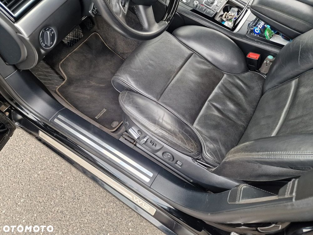 Audi A8 W12 quattro Langversion - 16