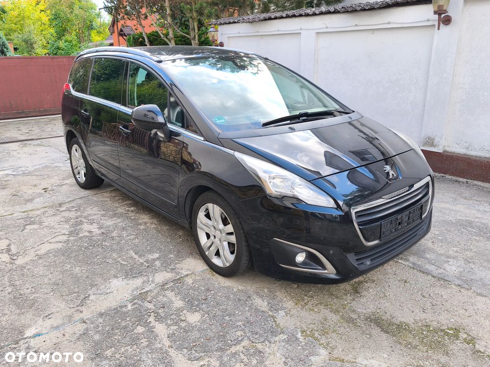Peugeot 5008 HDI 150 Allure - 1