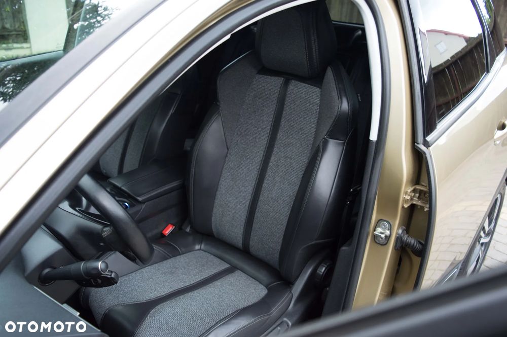 Peugeot 3008 2.0 HDi Allure - 15