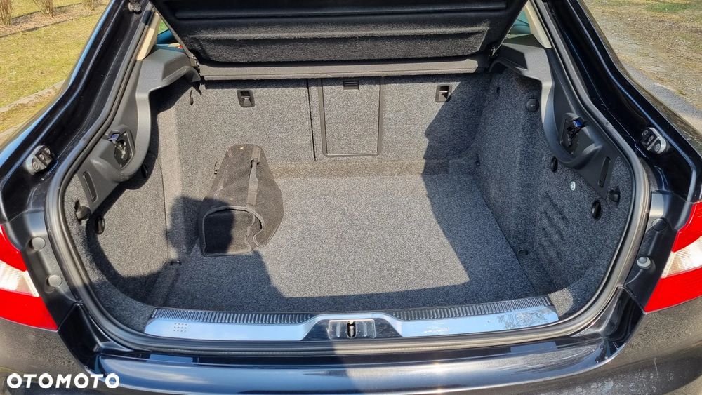 Skoda Superb 2.0 TDI Exclusive - 14