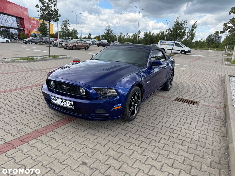 Ford Mustang 5.0 V8 GT - 27