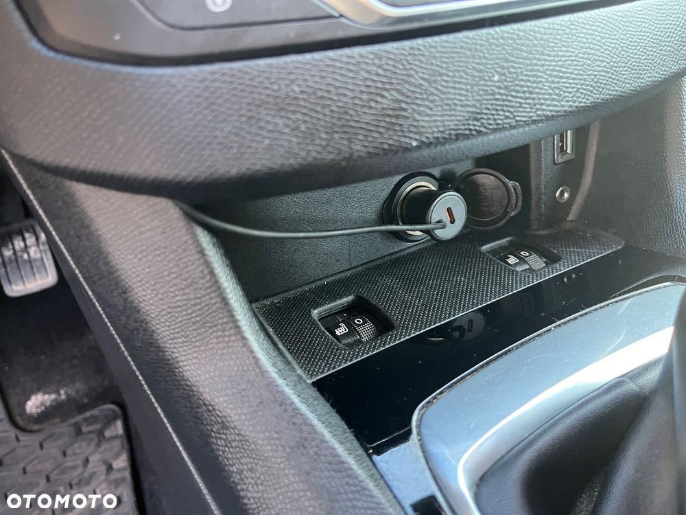 Peugeot 308 BlueHDi FAP 120 EAT6 Stop & Start Active - 22