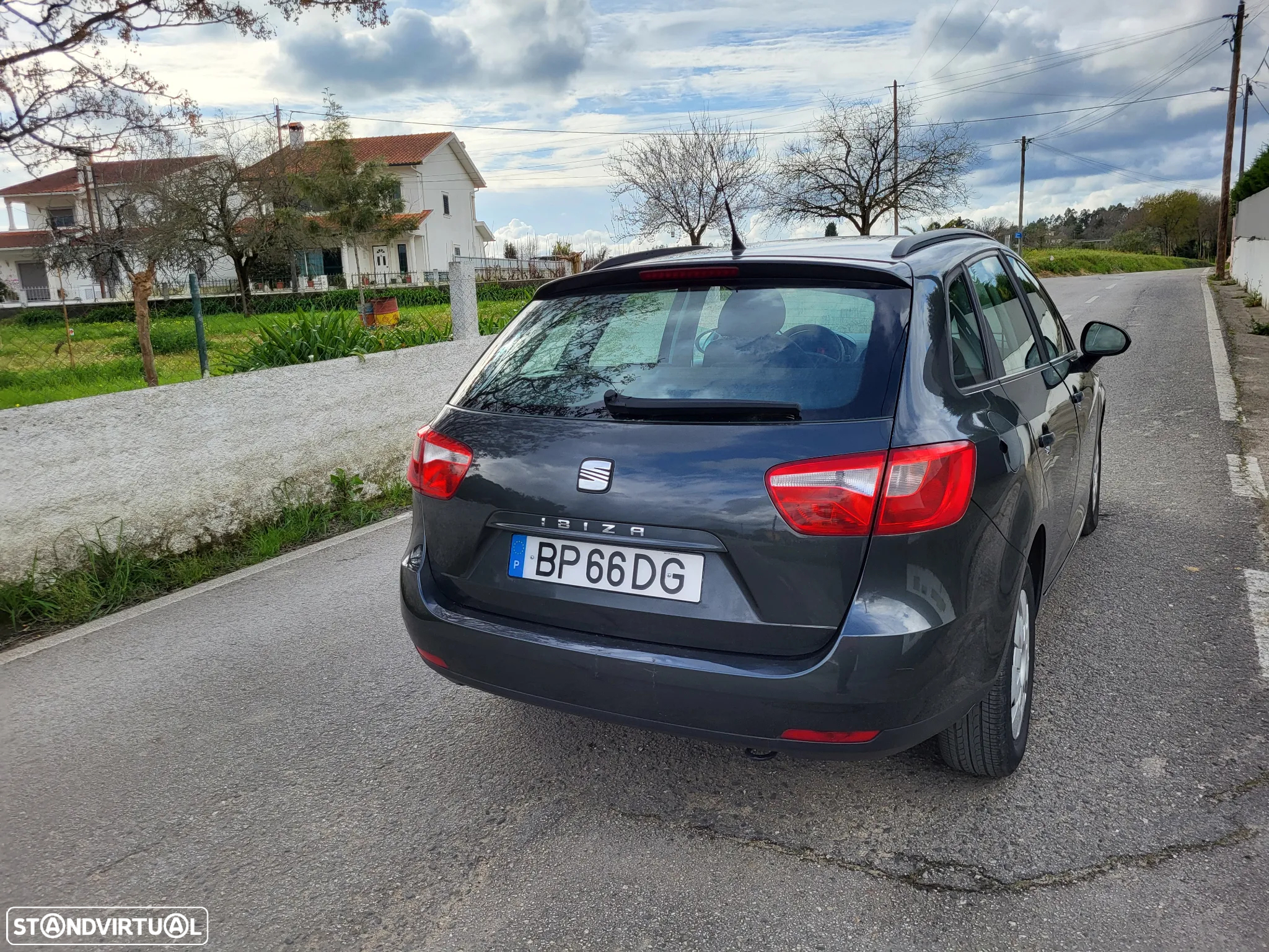 SEAT Ibiza 1.2 TDi Reference DPF - 9
