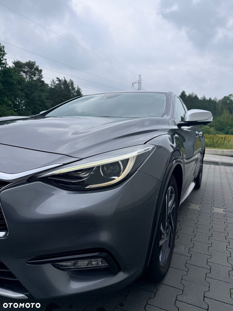 Infiniti Q30 1.5d Business Executive 7DCT - 11