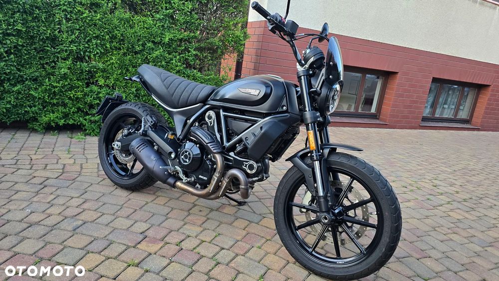 Ducati Scrambler - 1