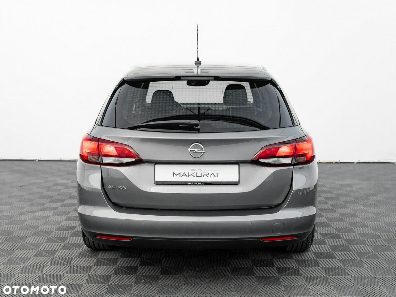 Opel Astra - 10