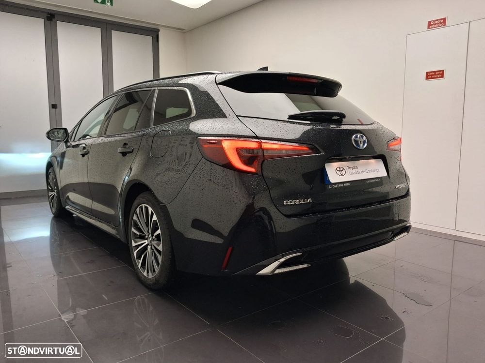 Toyota Corolla Touring Sports 1.8 Hybrid Comfort Plus - 3