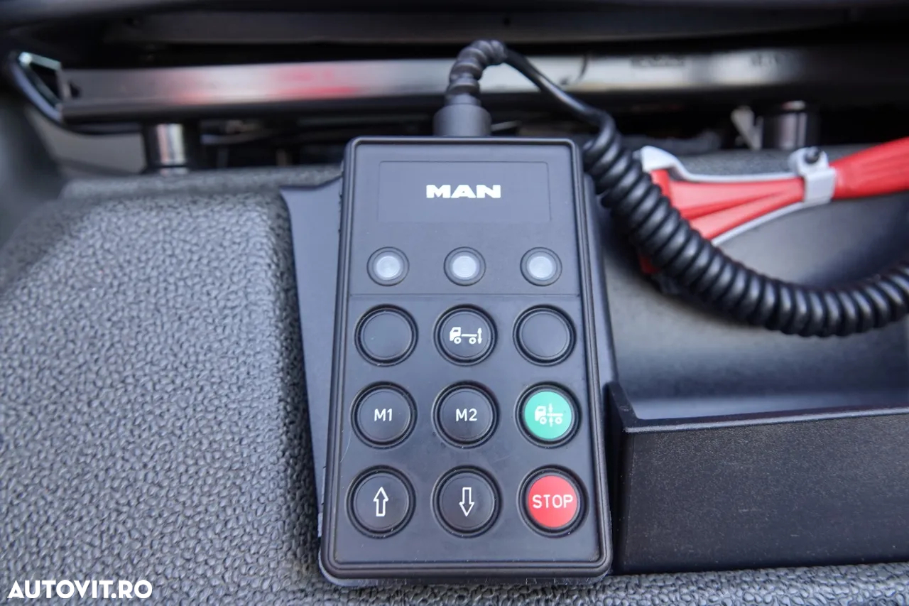 MAN GX 26.510 / 6x2 / împingător / axă de direcție și lifting / HIDRAULICĂ / CABĂ JOSĂ / 2021 - 22