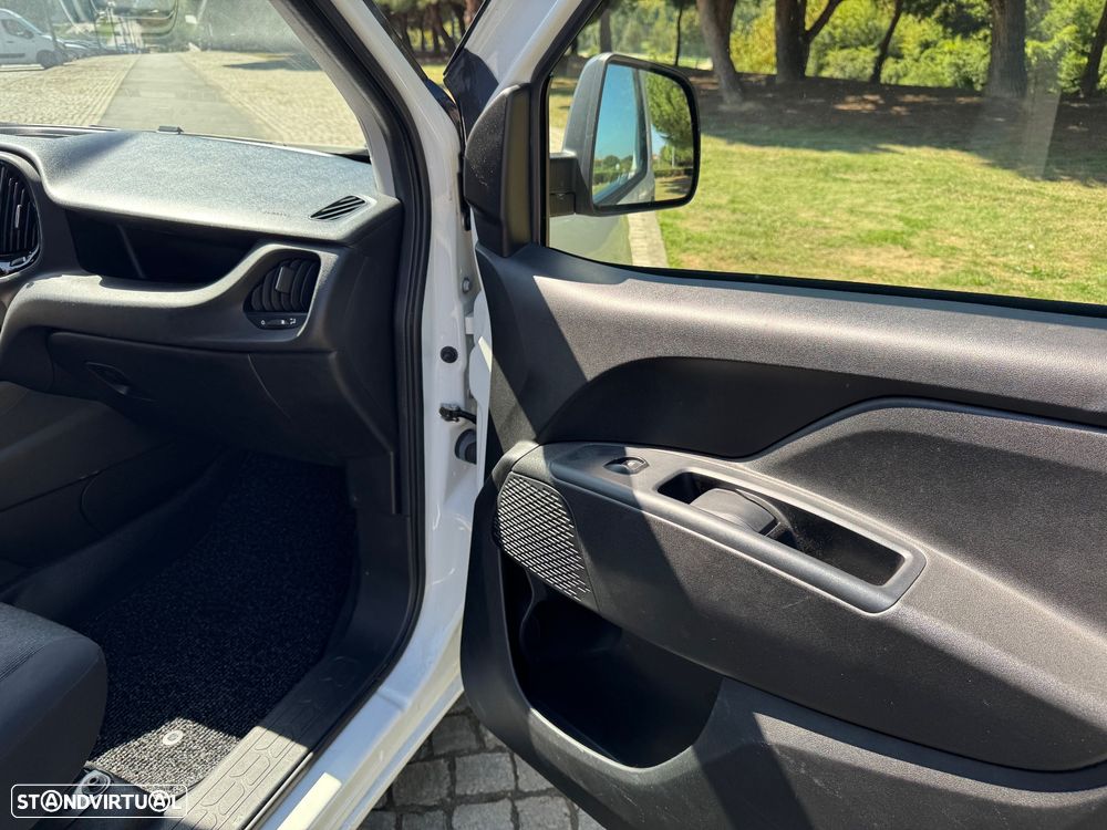 Fiat Doblo cargo - 23