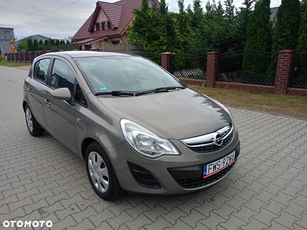 Opel Corsa - 1