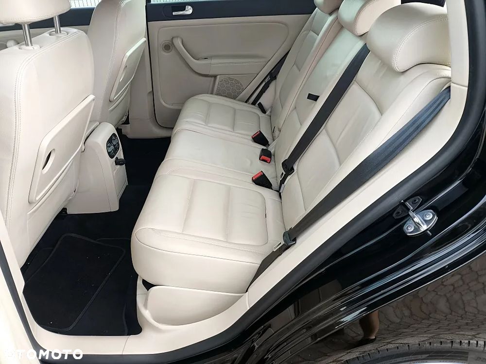 Volkswagen Golf Plus 1.4 TSI DSG Highline - 19