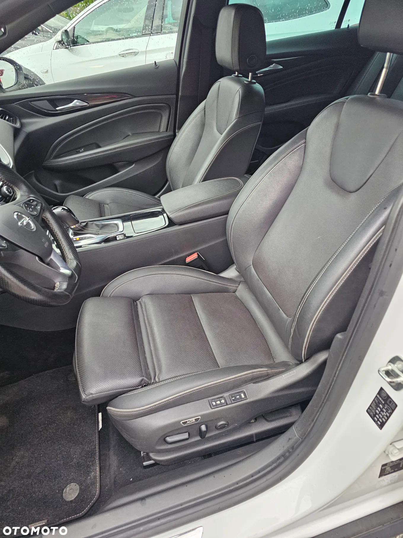 Opel Insignia 2.0 T 4x4 Exclusive S&S - 20