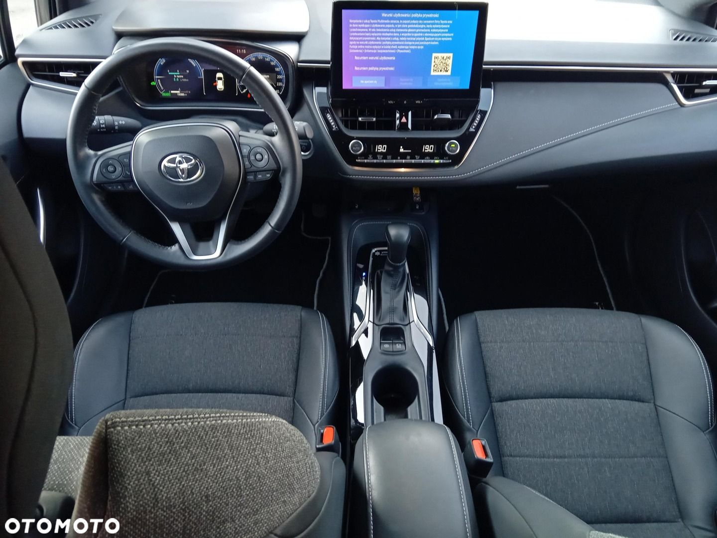Toyota Corolla - 15