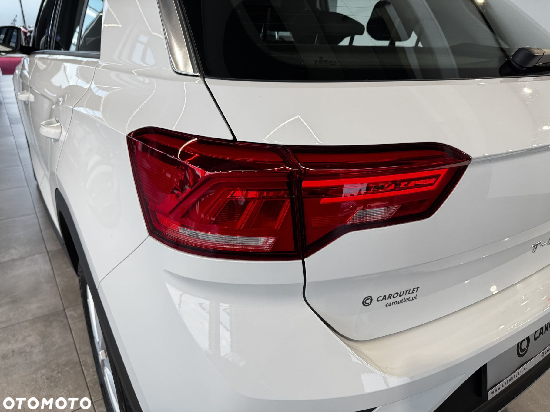 Volkswagen T-Roc - 11