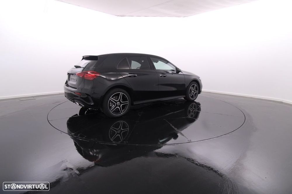 Mercedes-Benz A 250 e AMG Line - 8