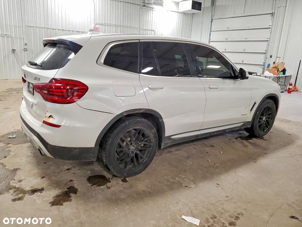 BMW X3 xDrive30i M Sport - 3