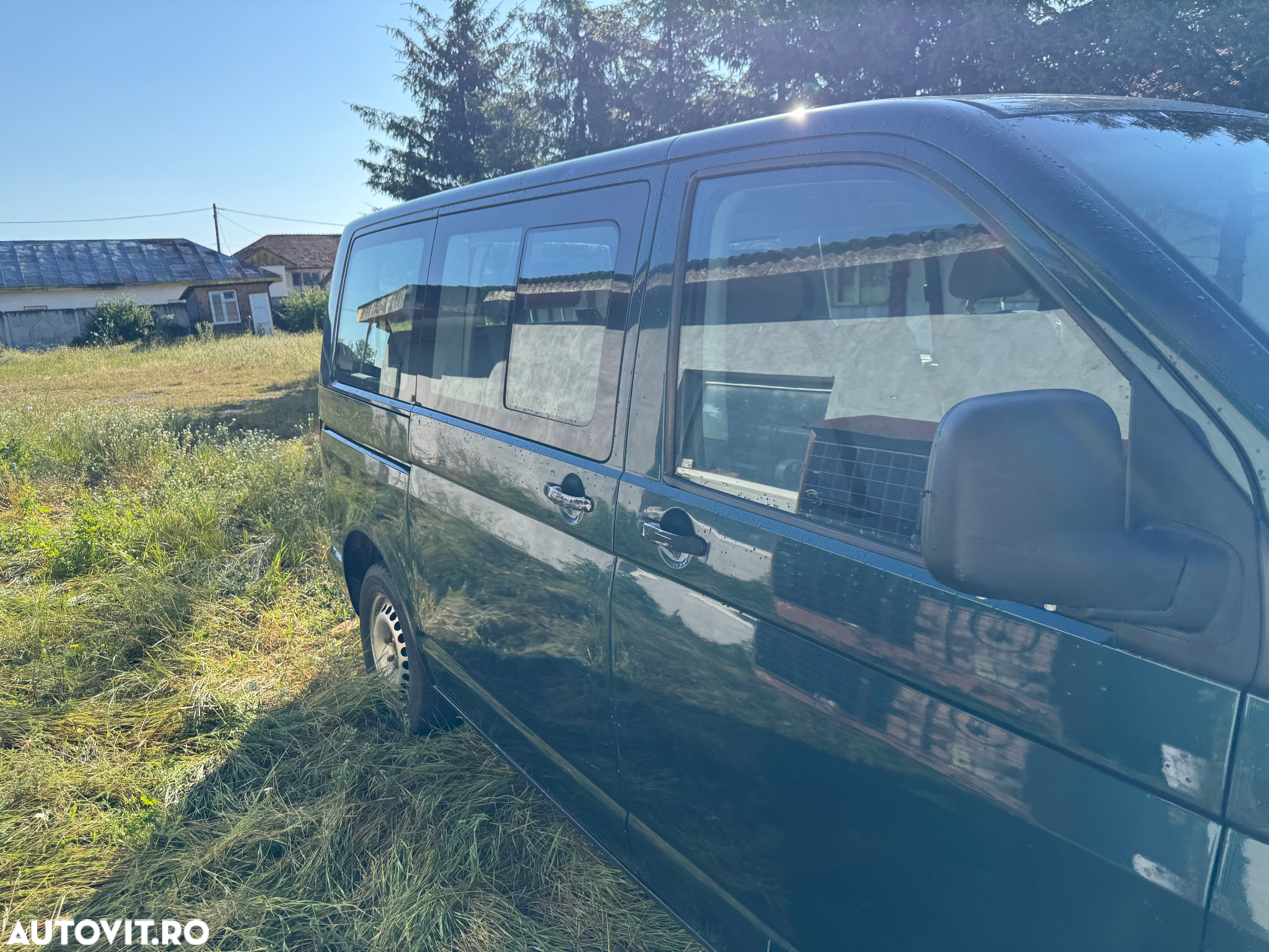 Volkswagen Caravelle - 5
