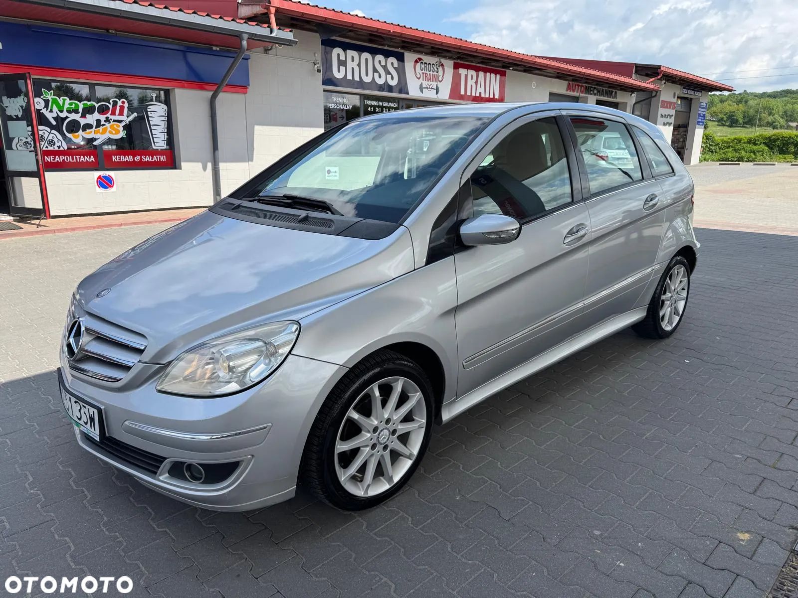 Mercedes-Benz Klasa B 150 BlueEffICIENCY - 1