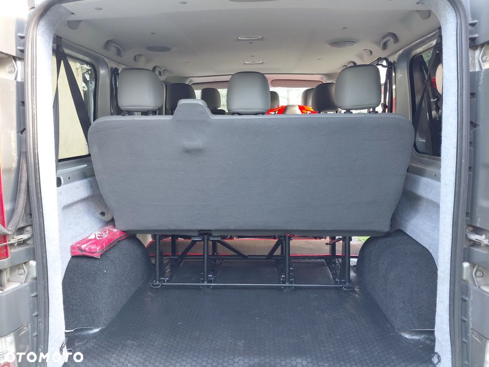 Opel Vivaro - 13