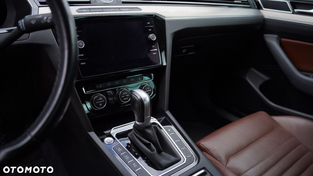 Volkswagen Passat 1.8 TSI BMT Highline DSG - 16