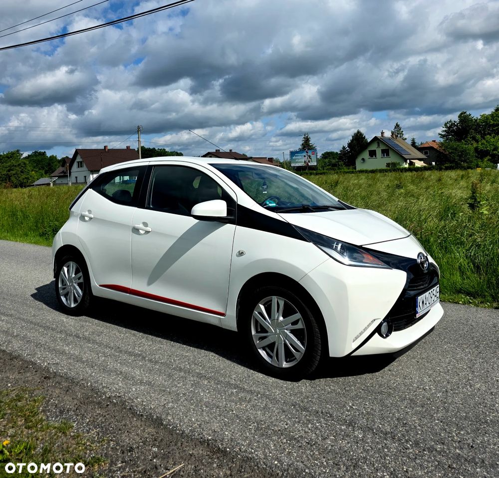 Toyota Aygo x-play Eco - 20