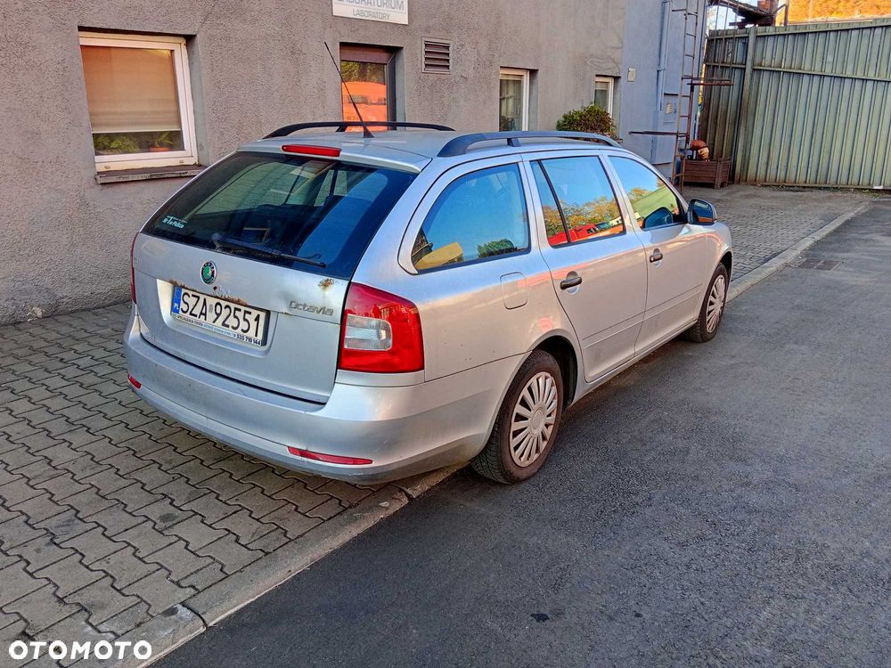 Skoda Octavia - 3