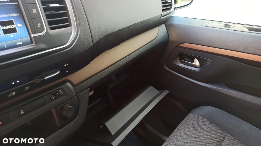 Toyota ProAce Kombi D-4D Medium 2,7t - 18