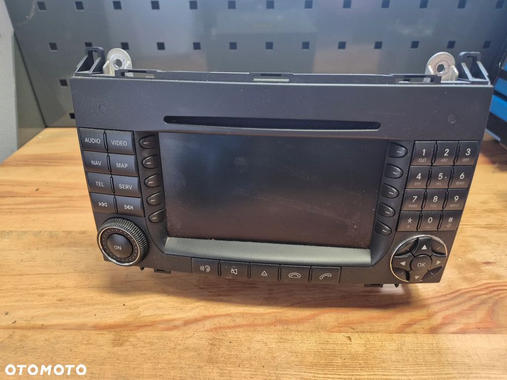 Radio CD nawigacja Mercedes Comand Becker BE7095 NTG2 Viano Vito Sprinter W639 - 1