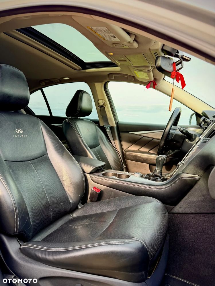 Infiniti Q50 - 10