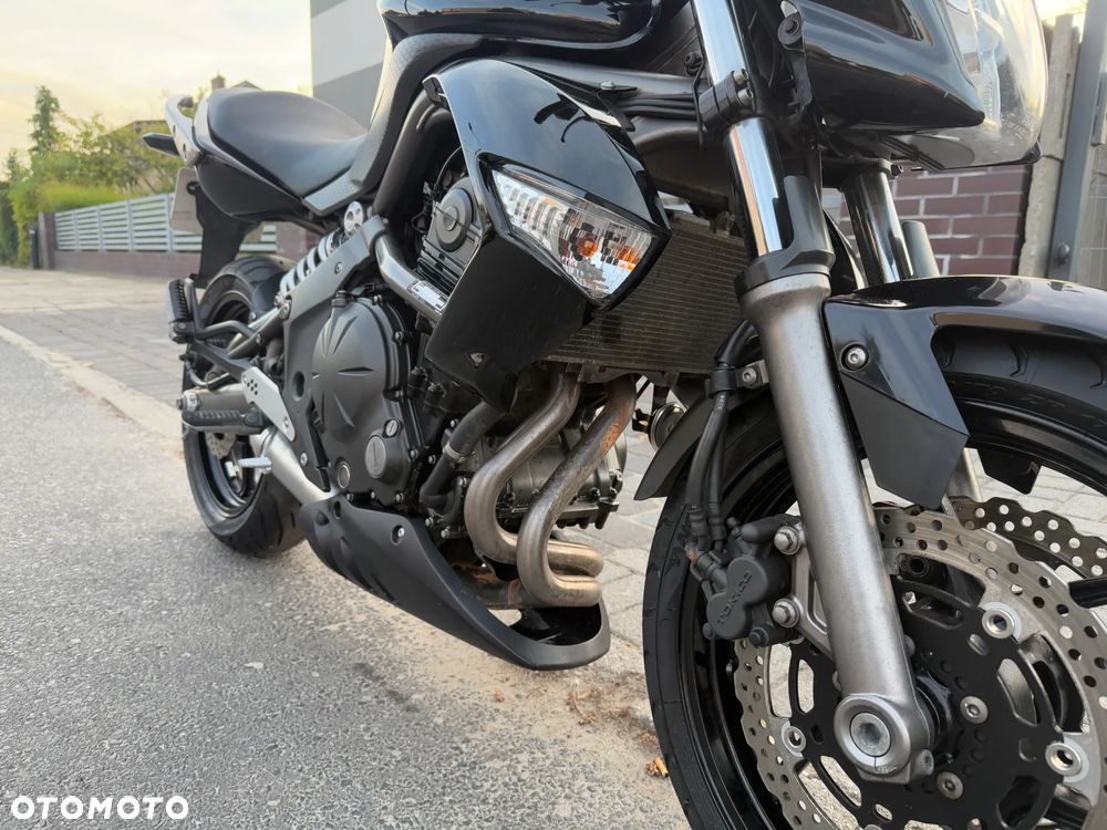 Kawasaki ER - 16