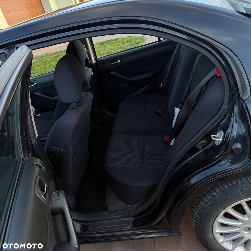 Honda Civic 1.6i LS - 8
