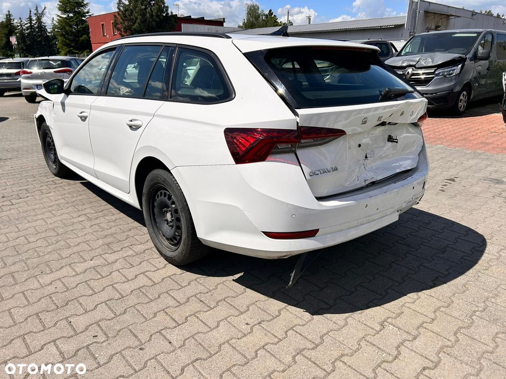 Skoda Octavia - 7