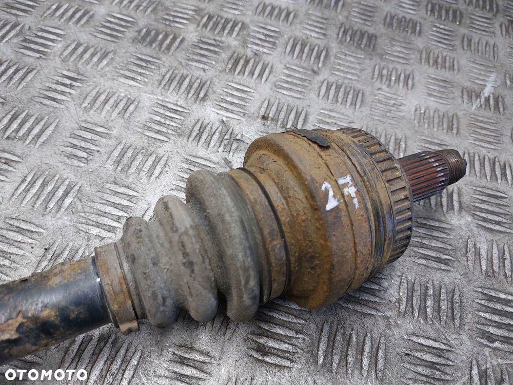 PÓŁOŚ PRAWY TYŁ PRAWA BMW E46 320D 2.0 D - 4