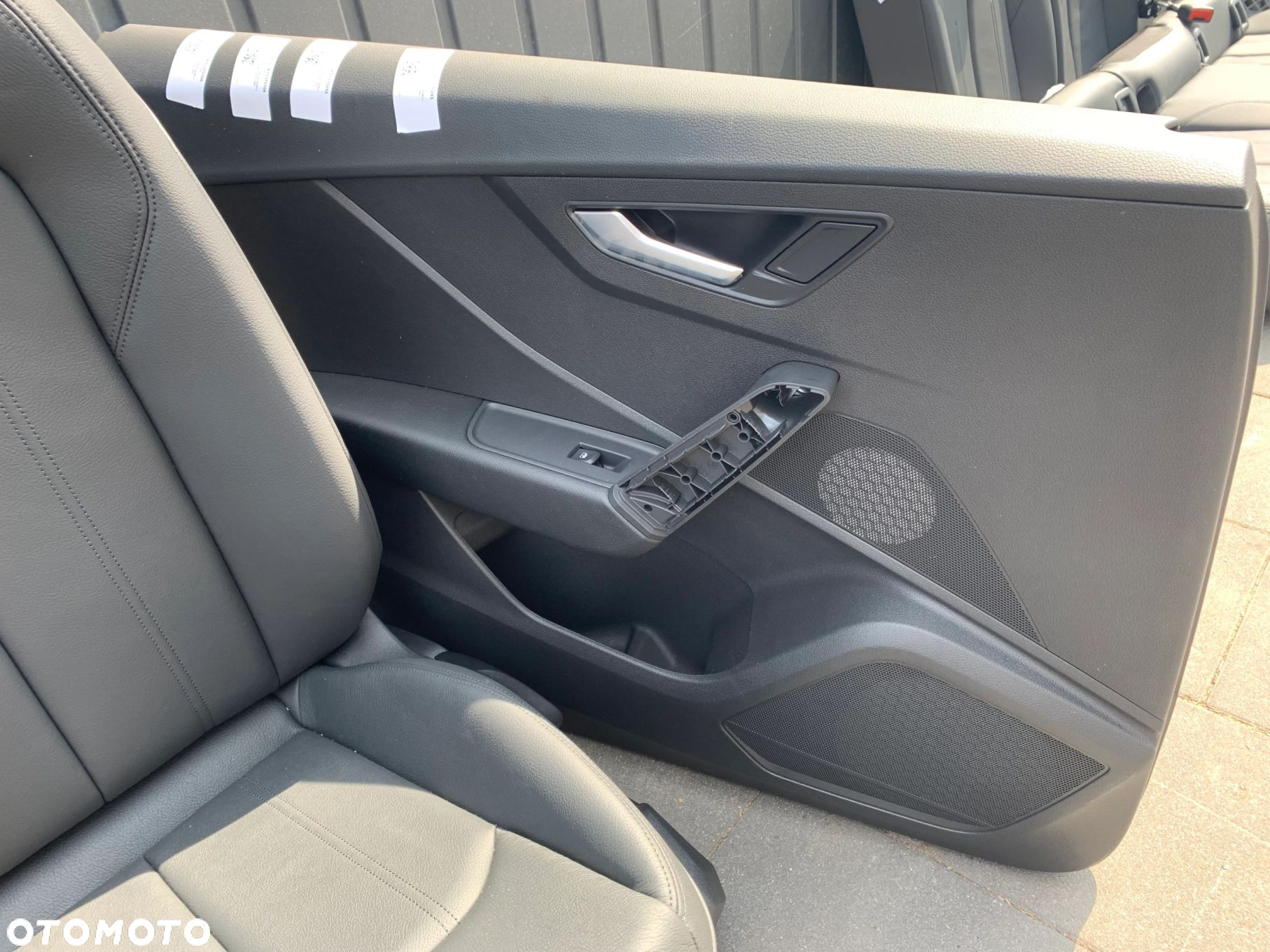 FOTELE TAPICERKA ELEMENTY WNĘTRZA AUDI Q2 81A SKÓRA MANUAL JAK NOWE - 5