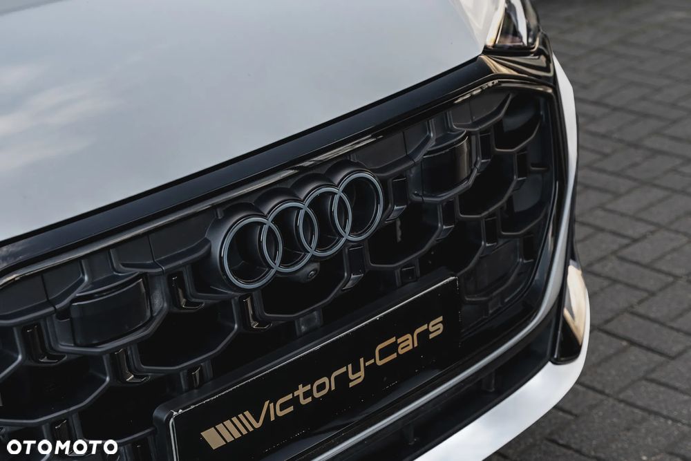 Audi SQ8 TFSI quattro tiptronic - 14