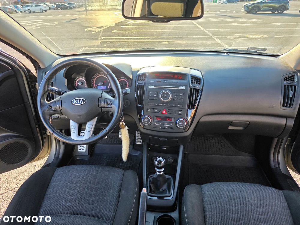 Kia ProCeed 1.6 CVVT EX - 25