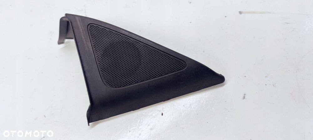 MASKOWNICA GŁOŚNIKA PRAWY PRZÓD AUDI Q3 8U0035424A - 2