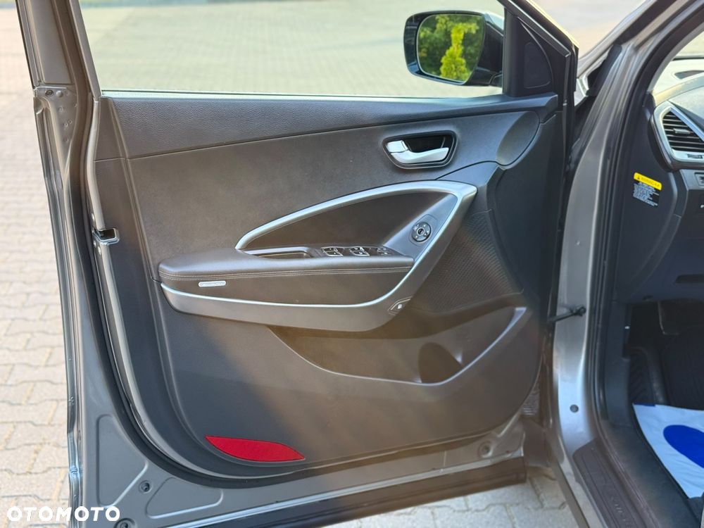 Hyundai Santa Fe 2.0 T Sport Utility - 24