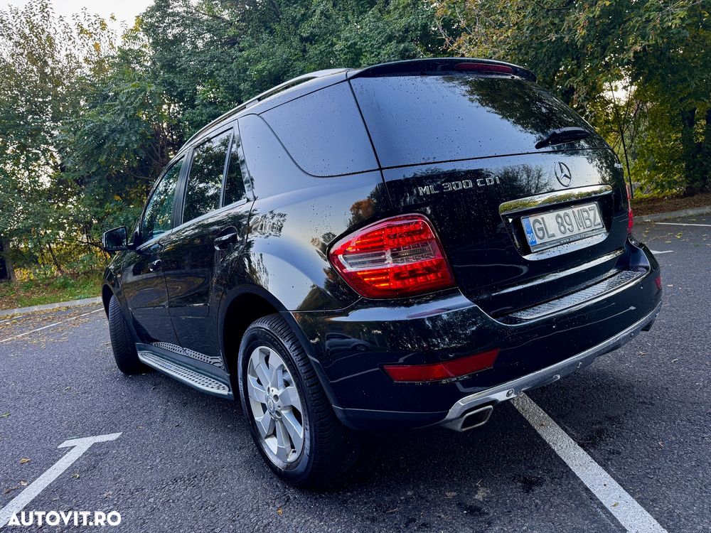 Mercedes-Benz ML 300 CDI BlueEfficiency Aut - 4