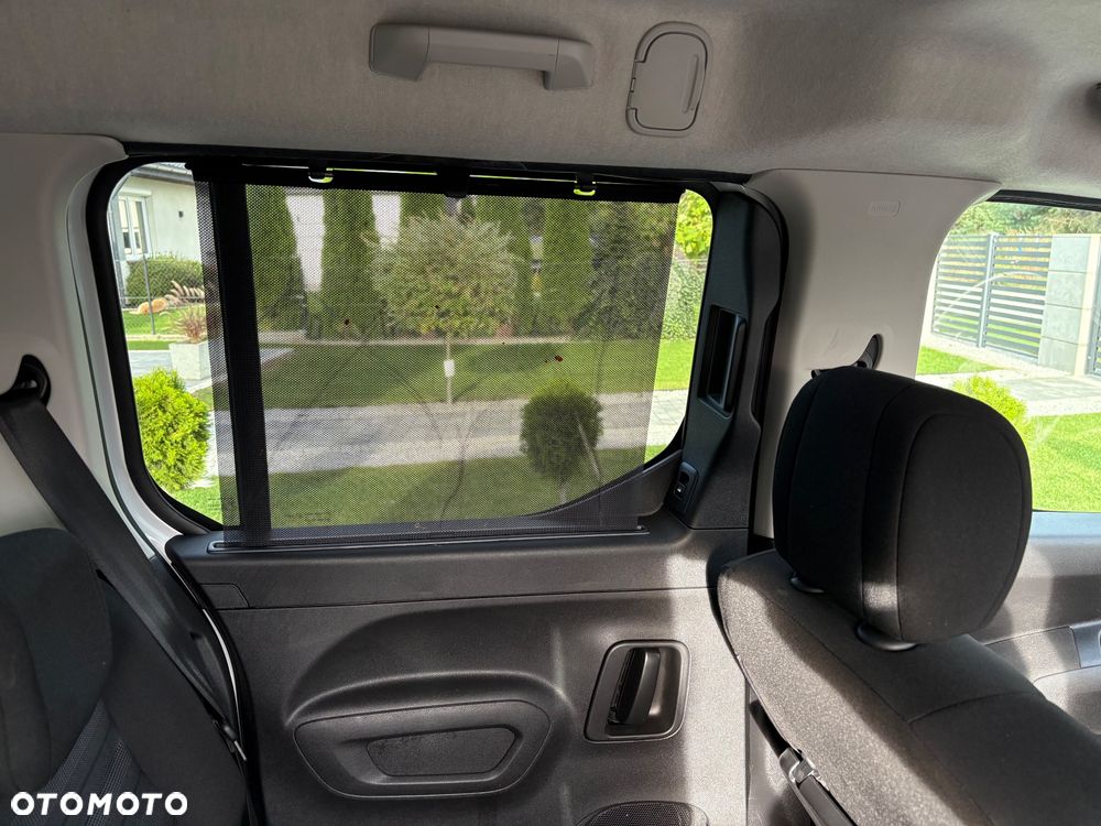 Opel Combo 1.5 D Start/Stop Elegance - 22