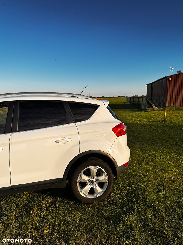 Ford Kuga 2.0 TDCi 4x4 Titanium - 7