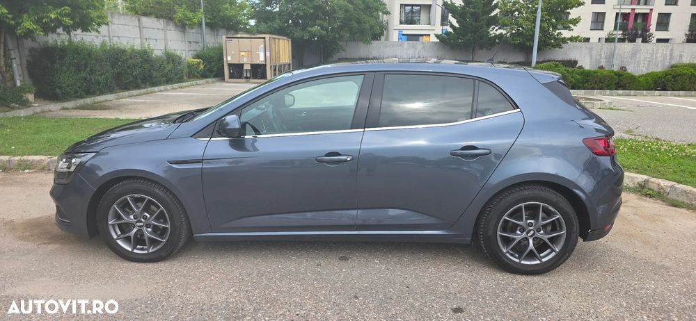 Renault Megane - 9
